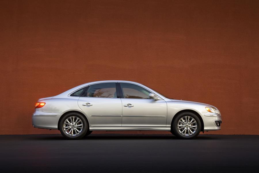  Hyundai Azera 2010 года  (фото 12 из 40)